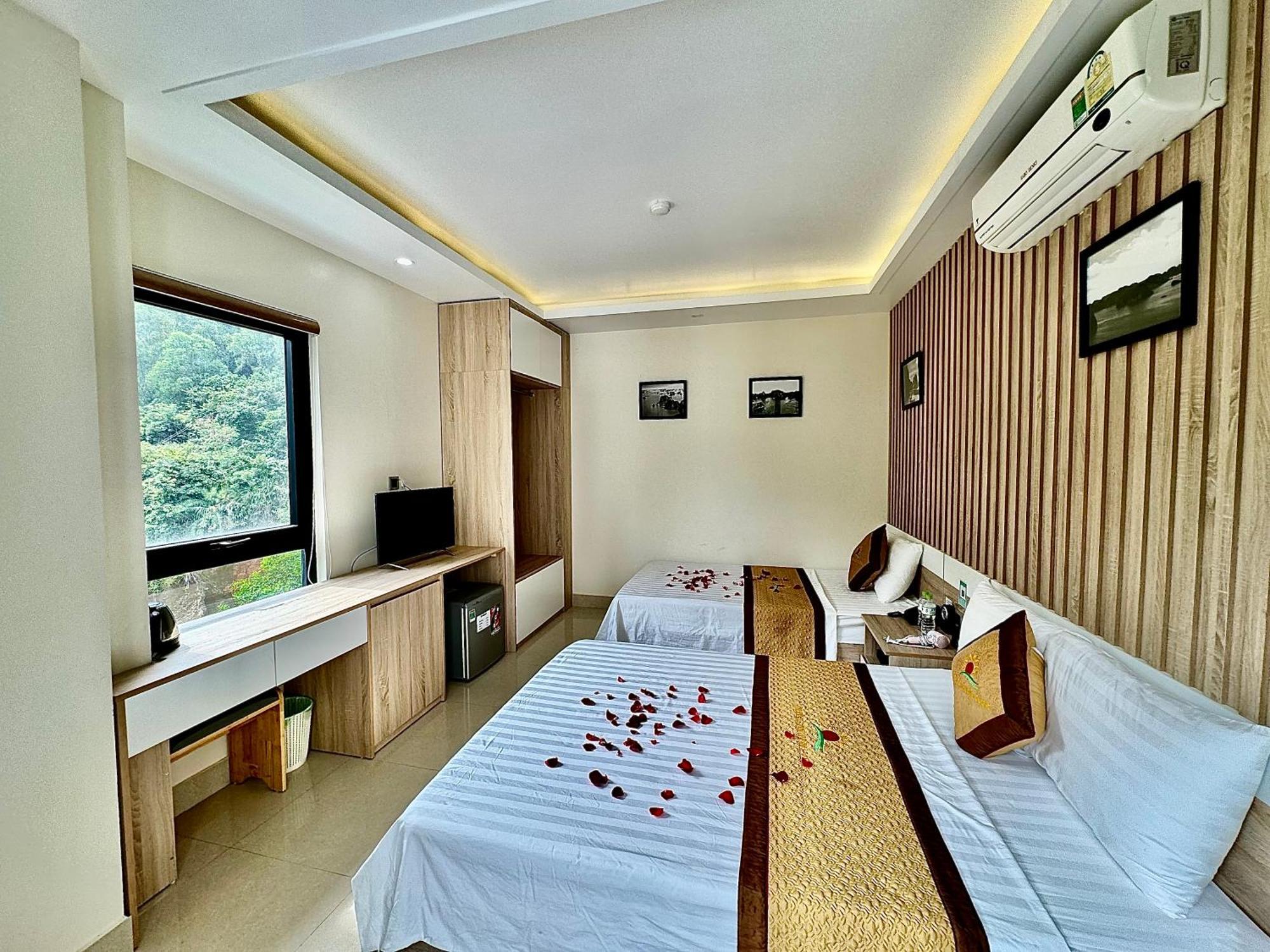 Sunflower Catba Hotel Dong Khe Sau Exterior photo