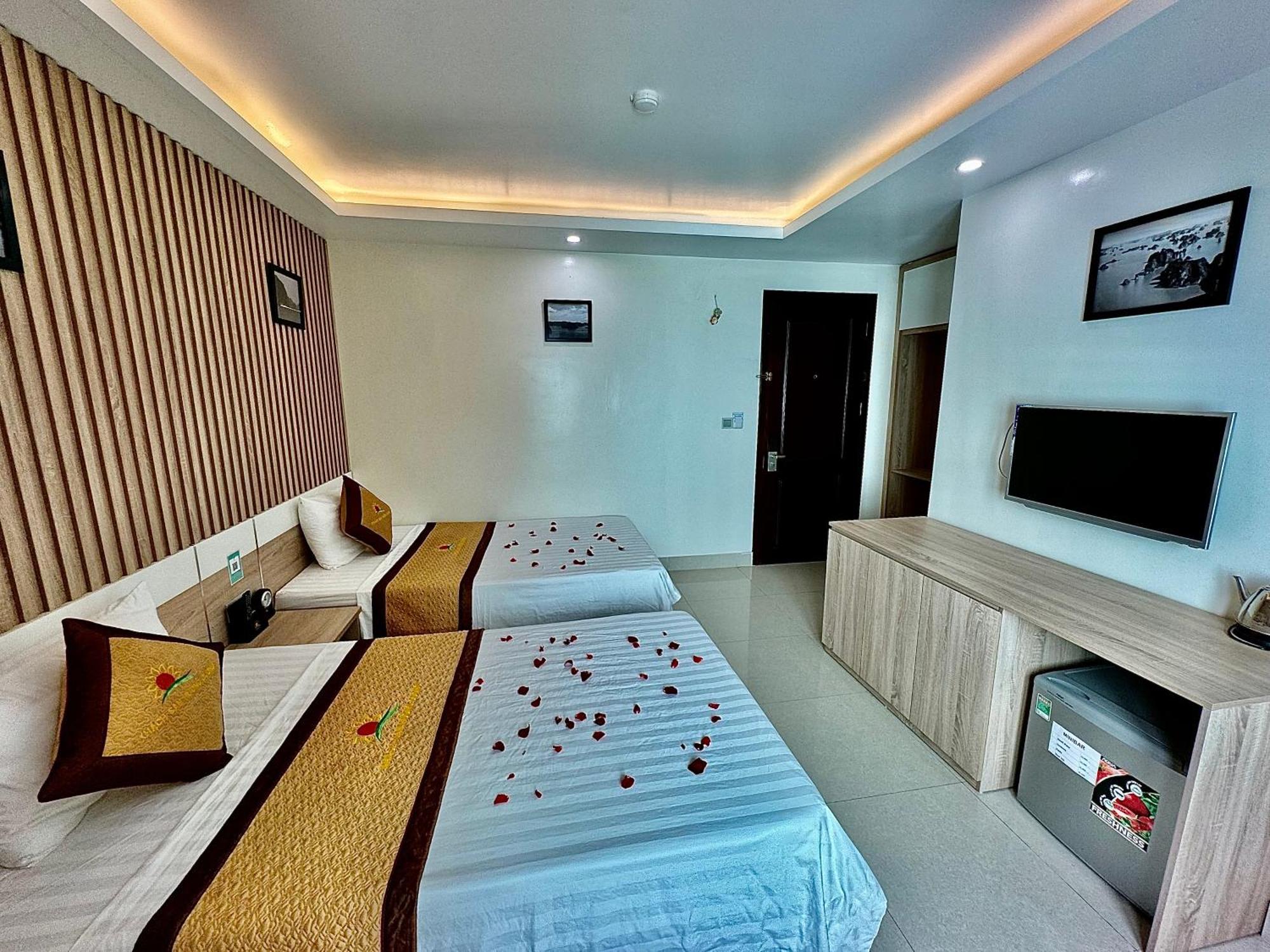 Sunflower Catba Hotel Dong Khe Sau Exterior photo