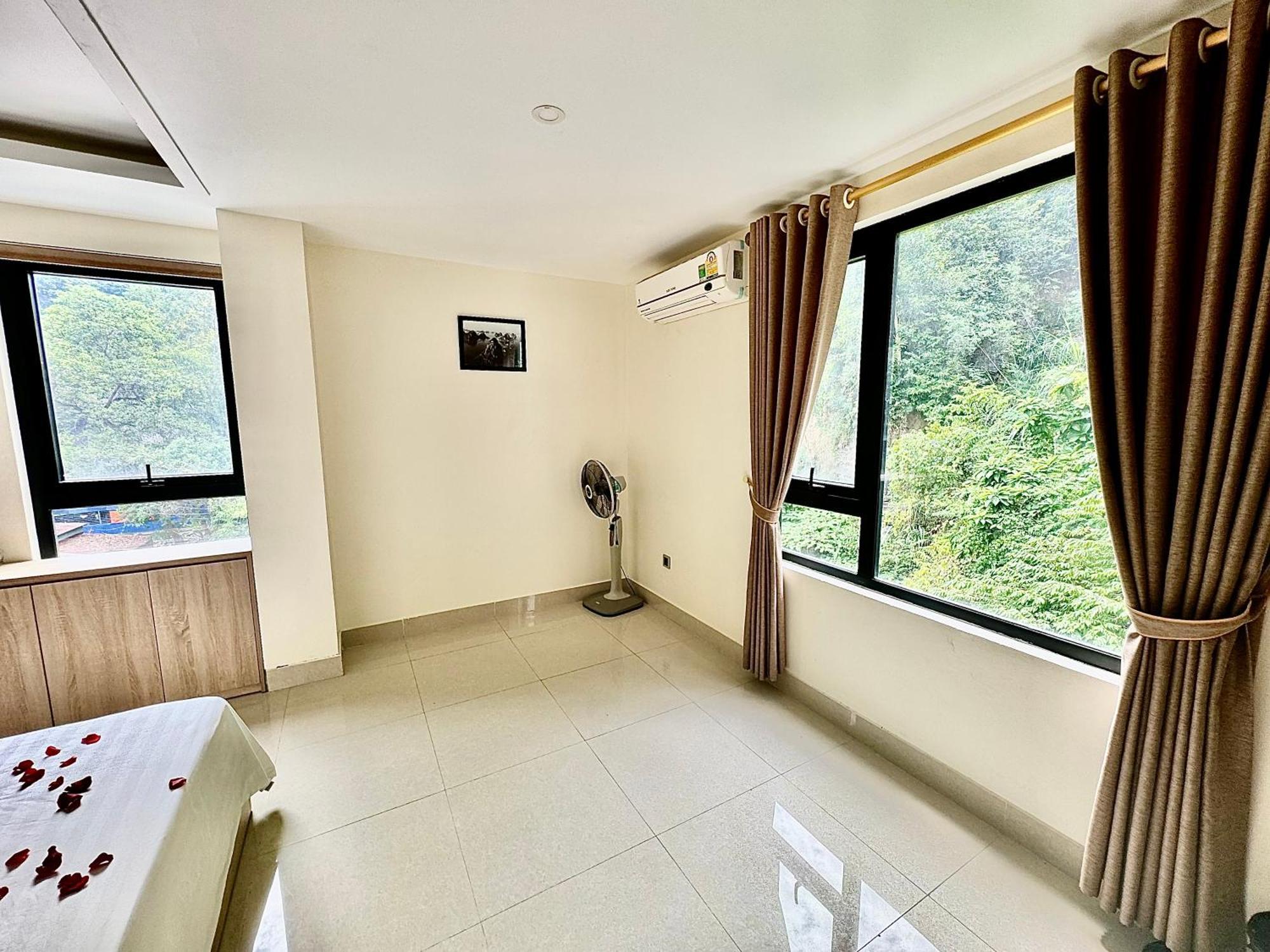 Sunflower Catba Hotel Dong Khe Sau Exterior photo