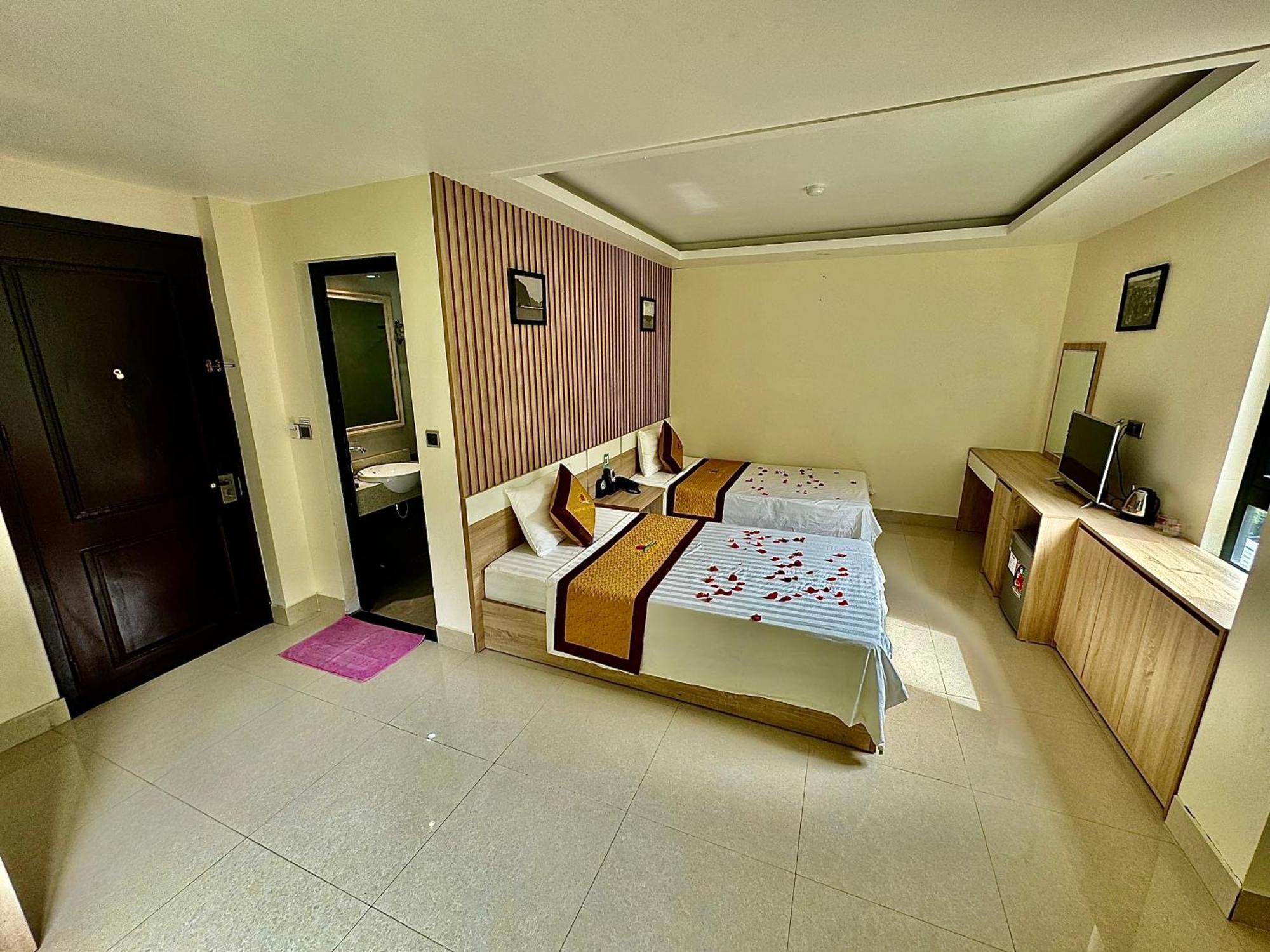 Sunflower Catba Hotel Dong Khe Sau Exterior photo