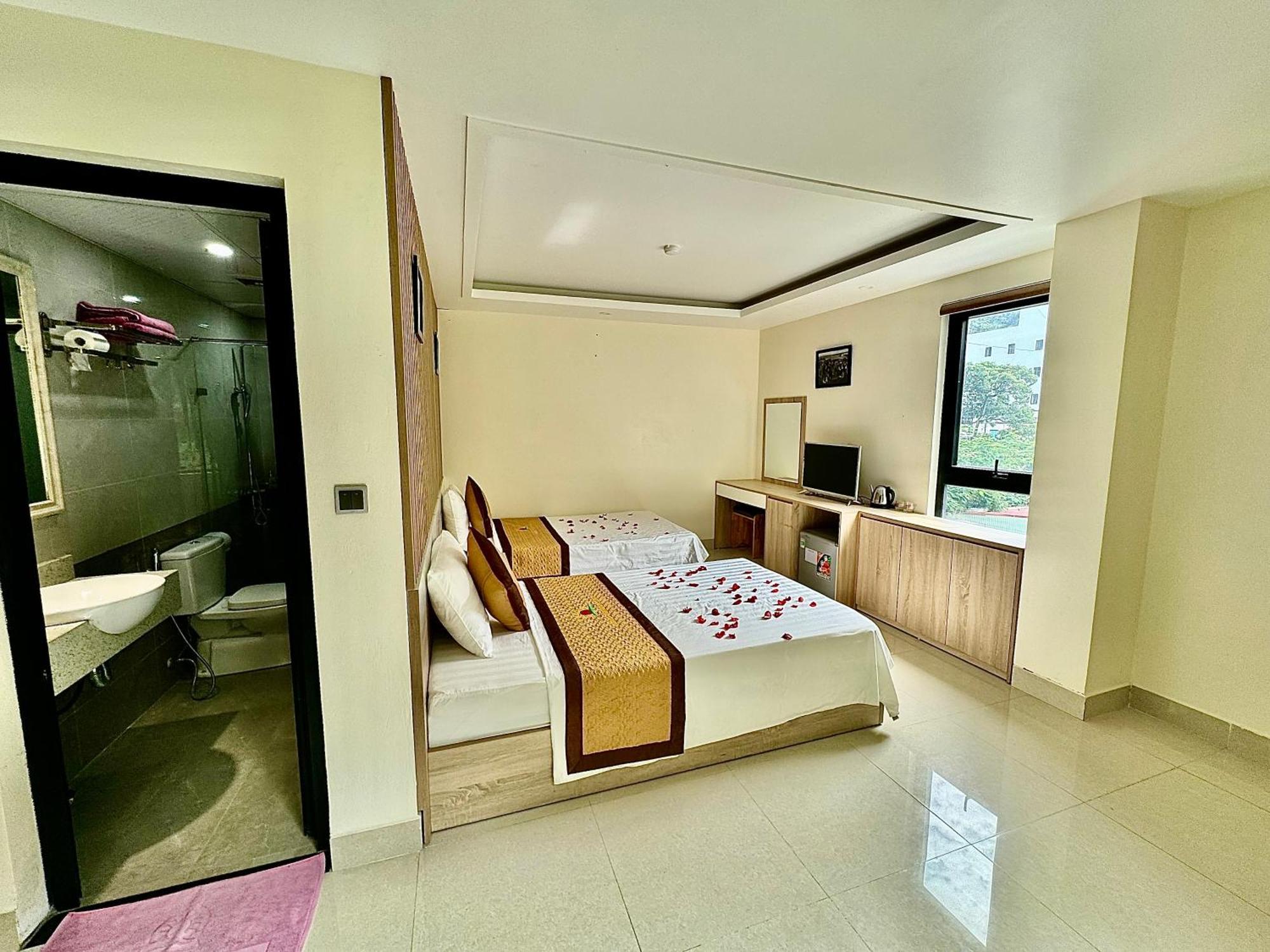 Sunflower Catba Hotel Dong Khe Sau Exterior photo